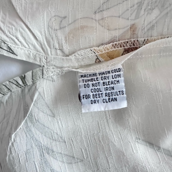 Tommy Bahama 100% Silk Shirt XL Silk Hawaiian Short Sleeve - Picture 4 of 10